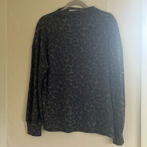 Women’s long sleeve shirt